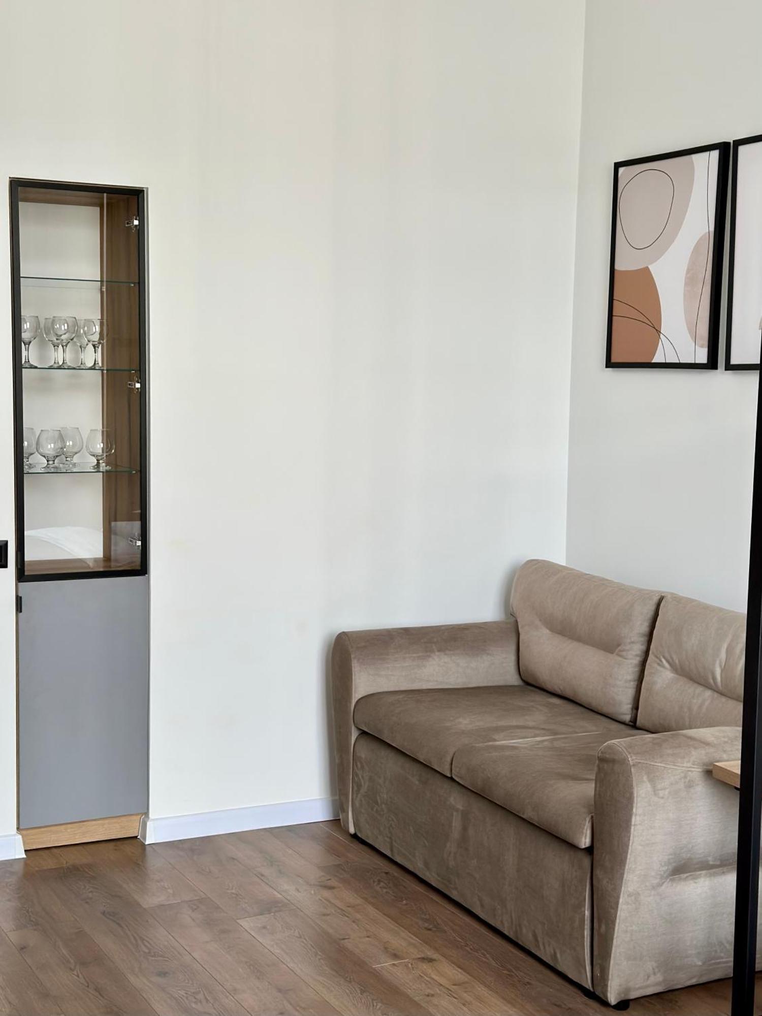 Romantic Apartments - In The Center Of Lviv , King-Size Bed Extérieur photo